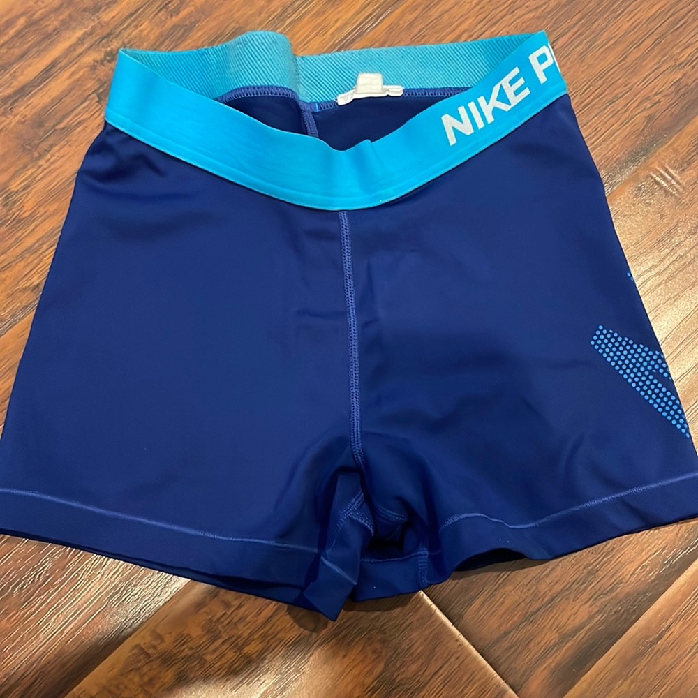 nike shorts